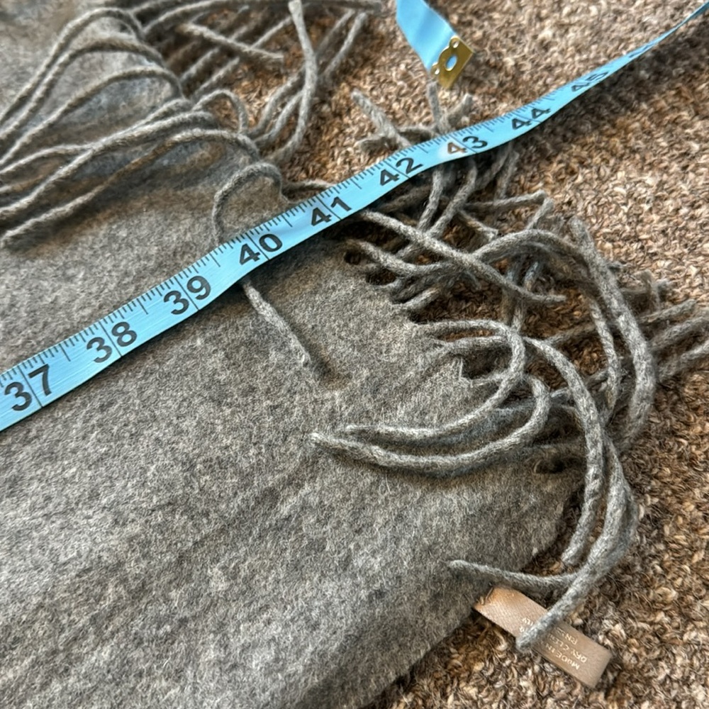 Cashmere wrap - Picture 2 of 4